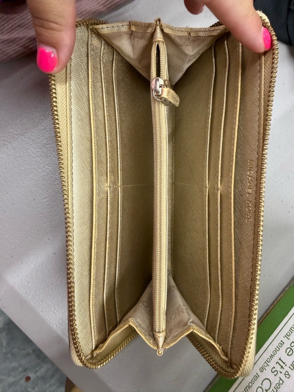 Michael Kors Jet Set Gold Metallic Monogram Zip Around Continental Wallet - Picture 2 of 3